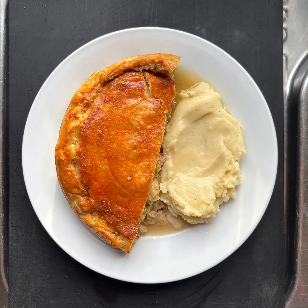 Chicken Bacon and Leak Pie